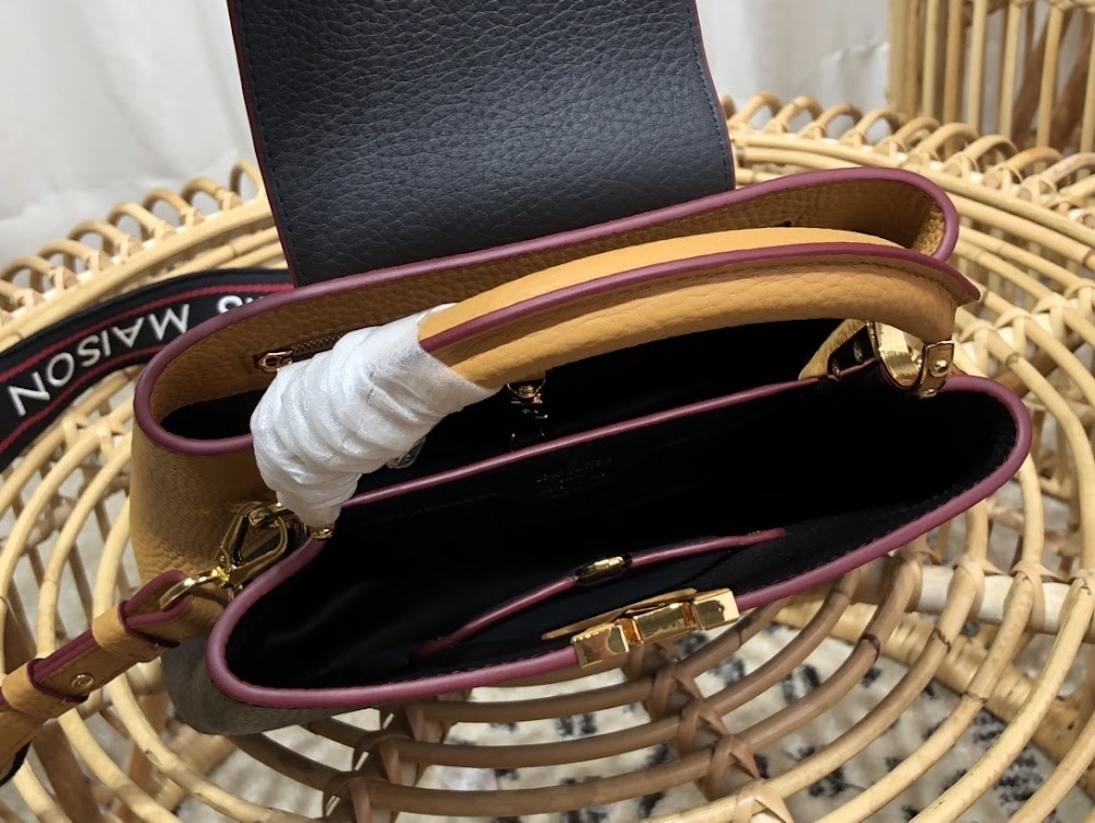 Anum Bags ln Luxury Bag --60341