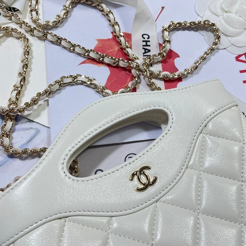 new-luxury-designer-bags-nm9370