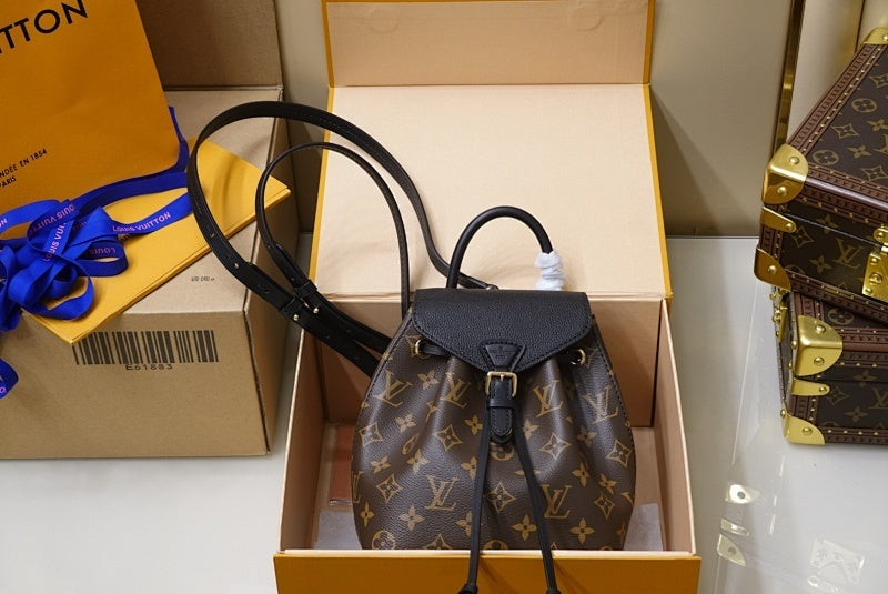 Anum Bags ln Luxury Bag --60637