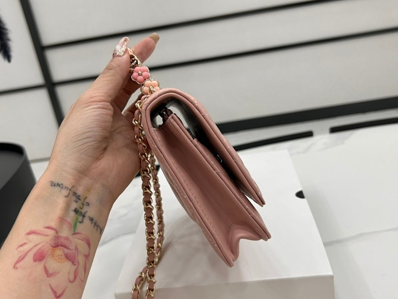 new-luxury-designer-bags-nm9309