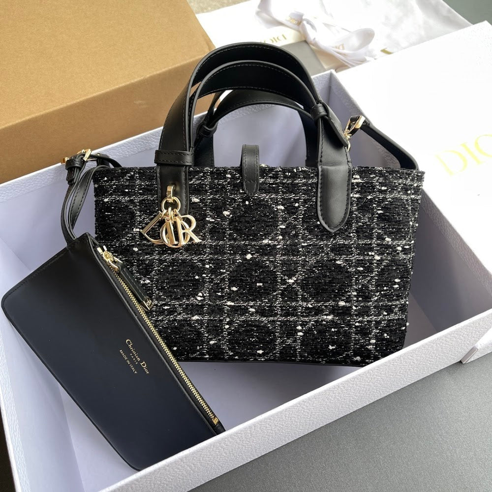 new-designer-premium-bags-nm15930