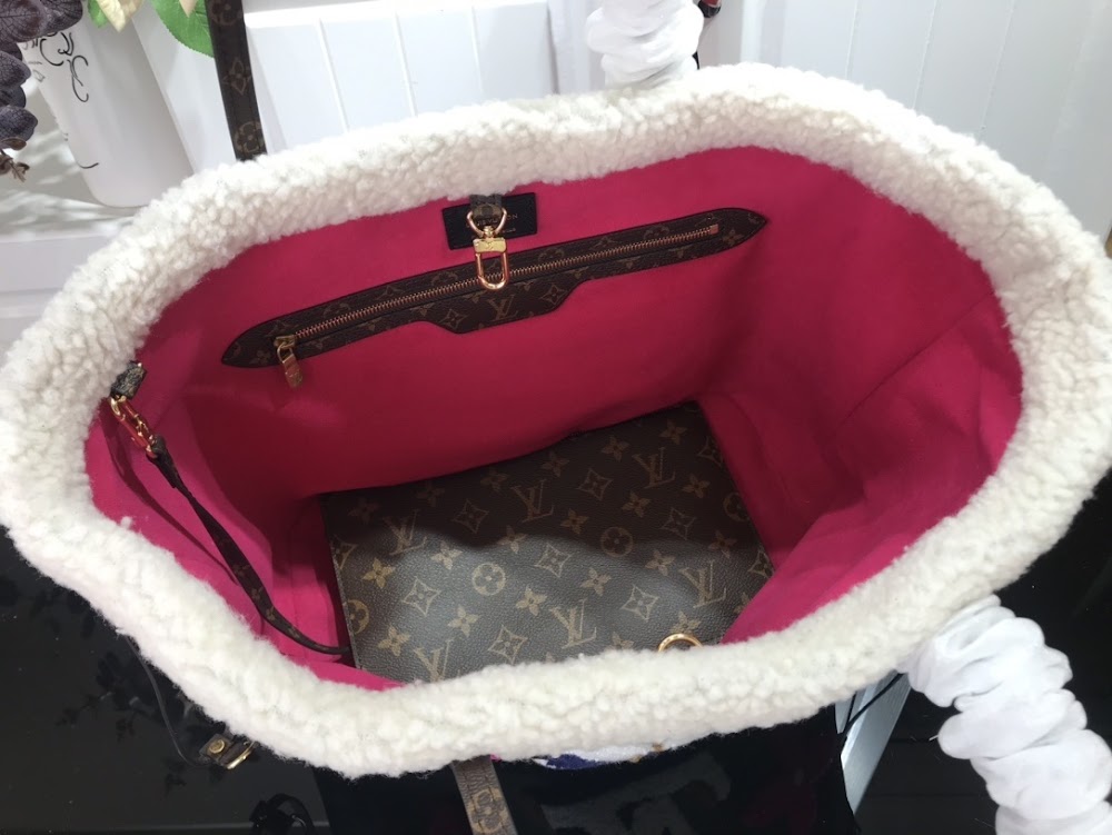 Anum Bags ln Luxury Bag --56957