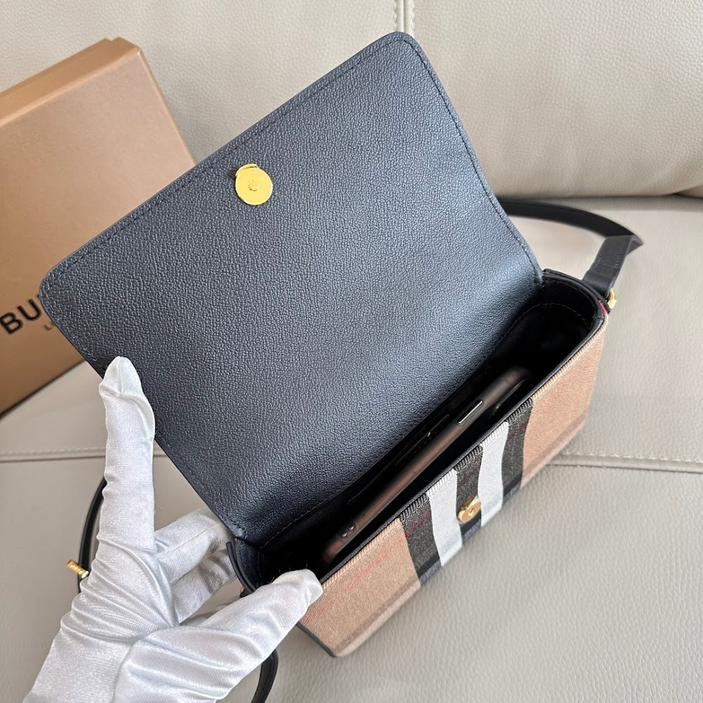 Ezyycart Bags Burberryn Luxury Bag --92436