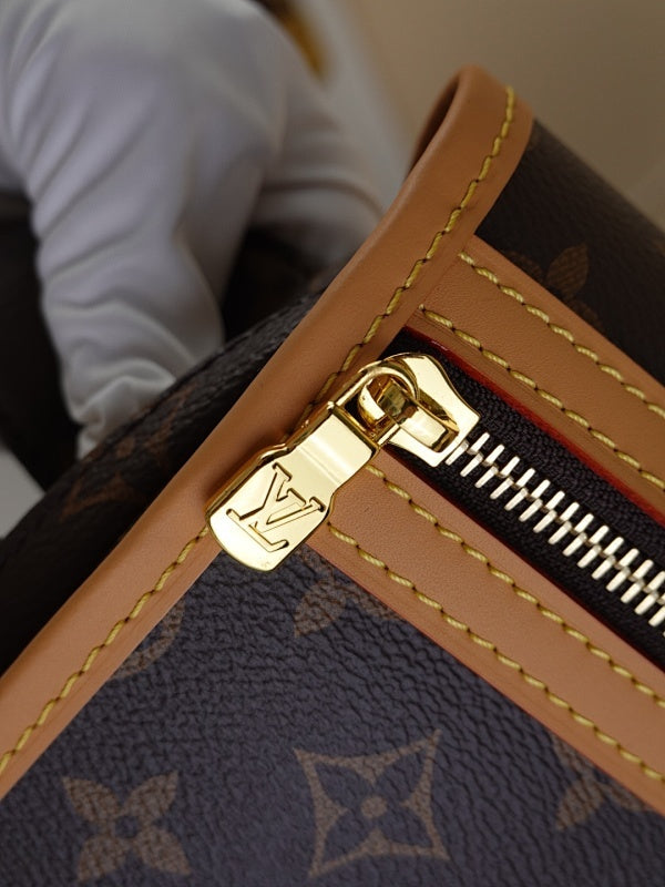 Anum Bags ln Luxury Bag --61081