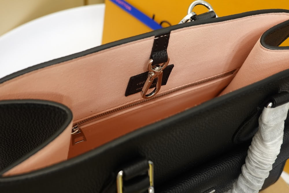 Anum Bags ln Luxury Bag --59987