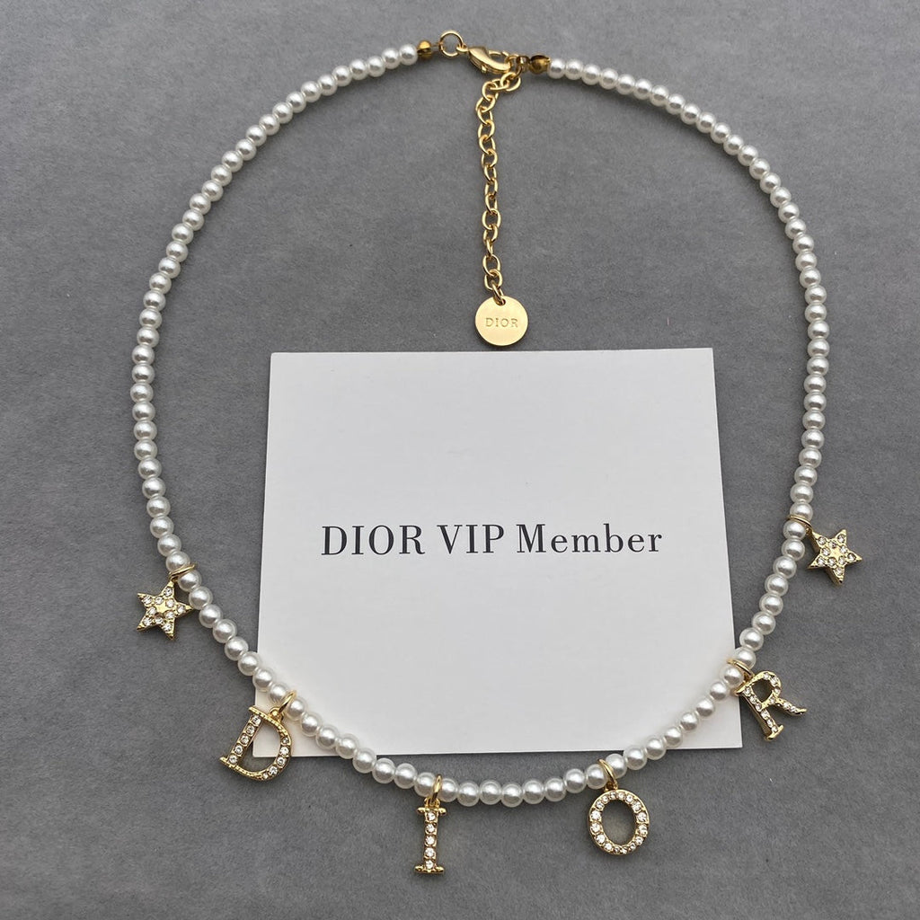 Anum Bags Necklace DIR005