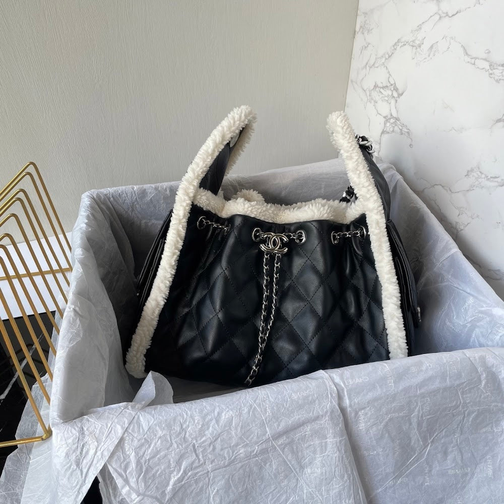 new-designer-premium-bags-nm9903