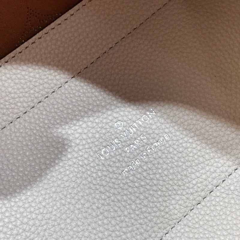 Anum Bags ln Luxury Bag --56340