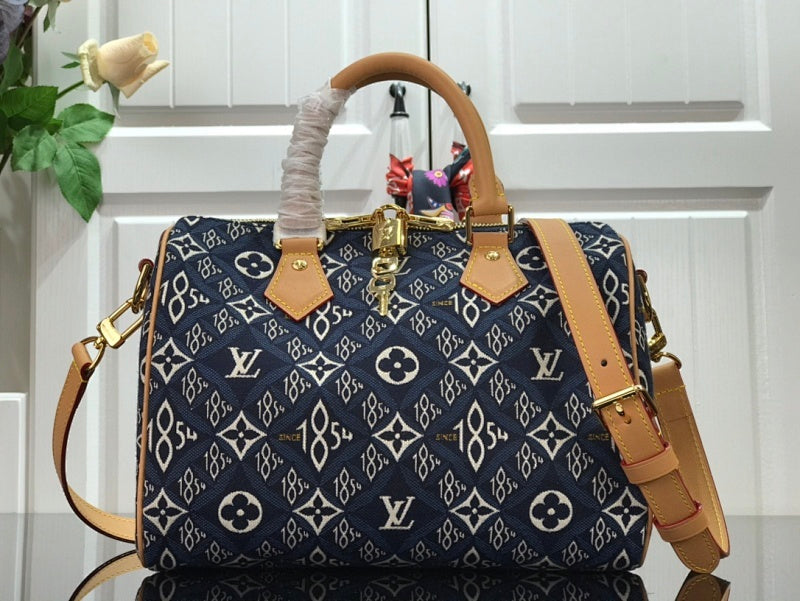 Anum Bags ln Luxury Bag --59467