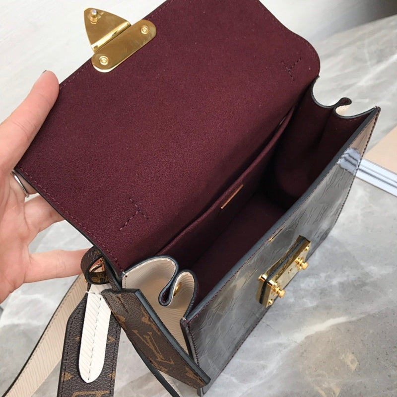 Anum Bags ln Luxury Bag --60054
