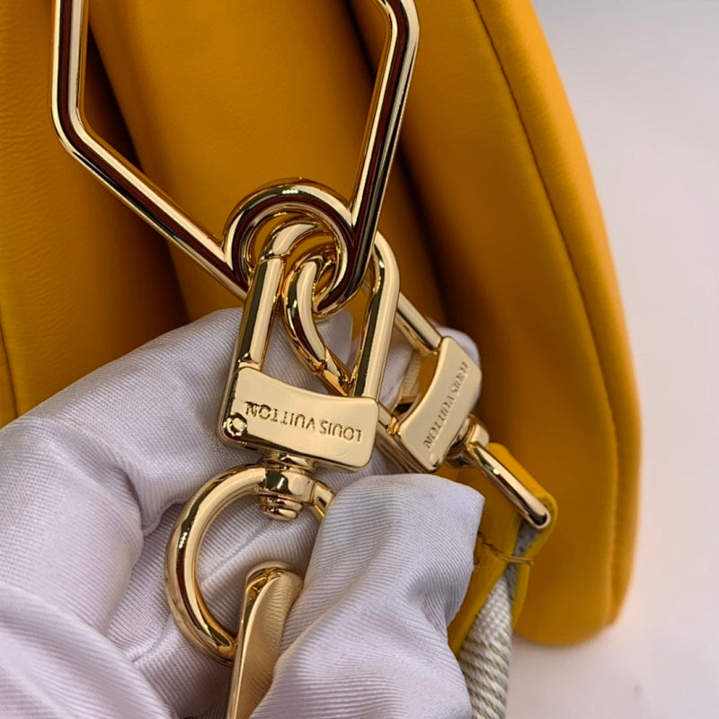 Anum Bags ln Luxury Bag --60909