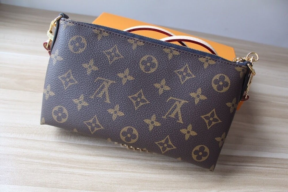 Anum Bags ln Luxury Bag --58986