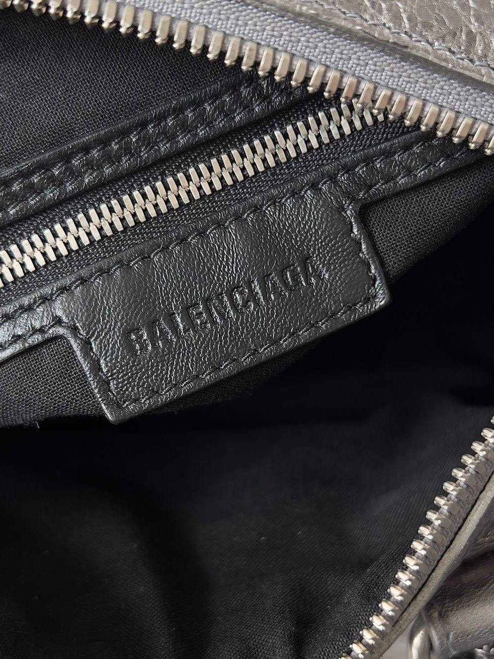 Ezyycart Bags Balenciaga Luxury Bag --111133