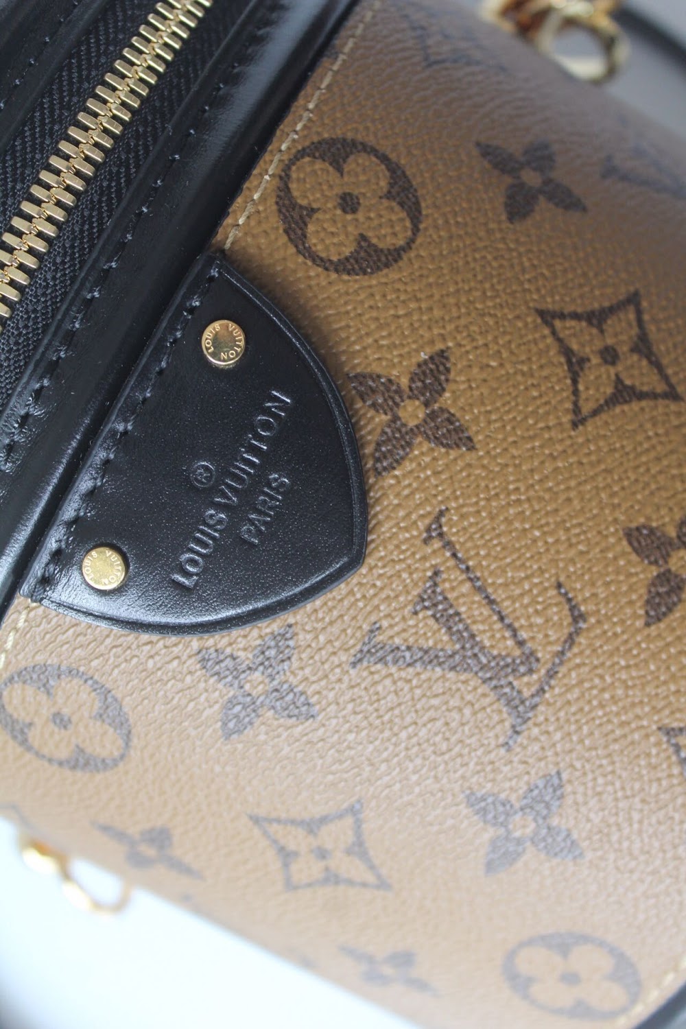 Anum Bags ln Luxury Bag --59017