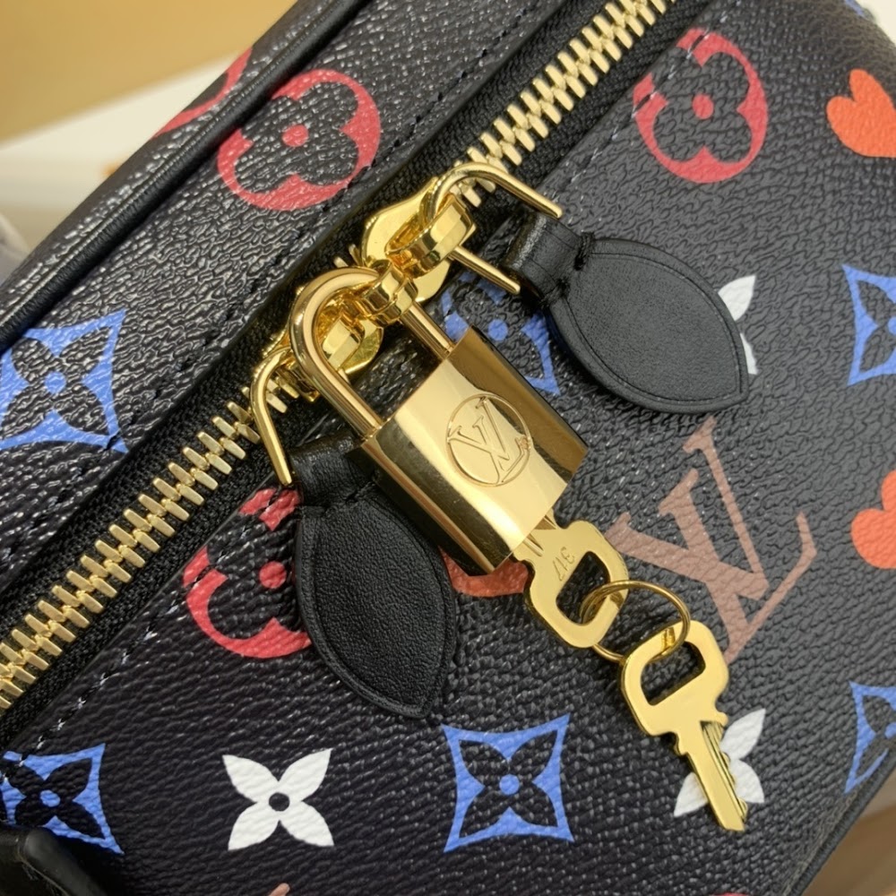 Anum Bags ln Luxury Bag --59350