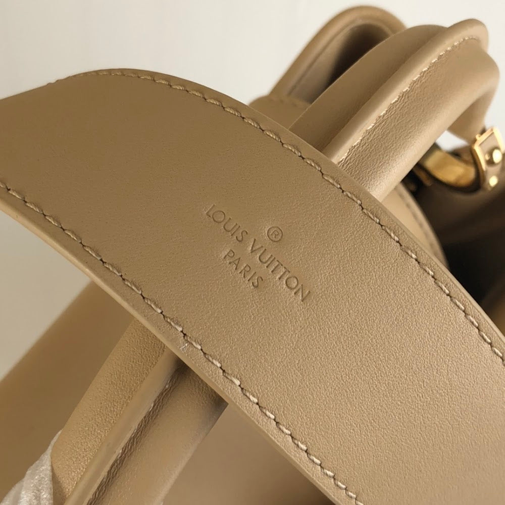 Anum Bags ln Luxury Bag --60582