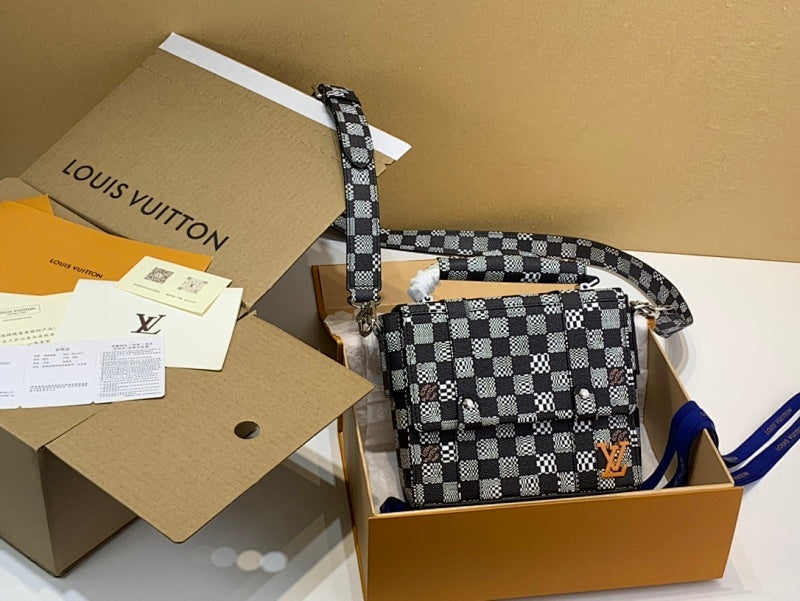 Anum Bags ln Luxury Bag --59352