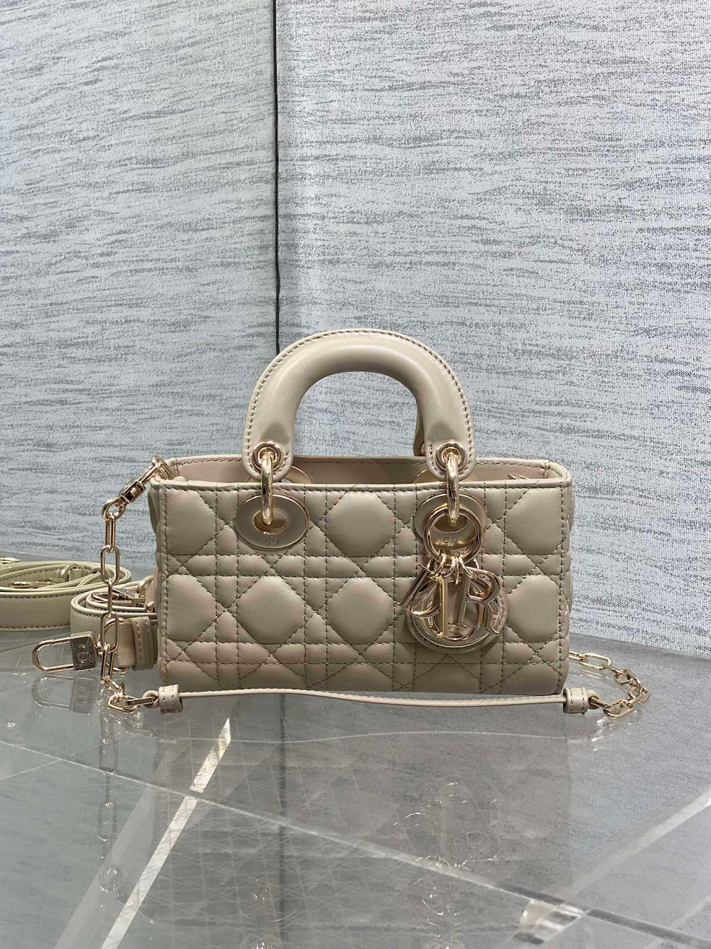 new-designer-premium-bags-nm16872