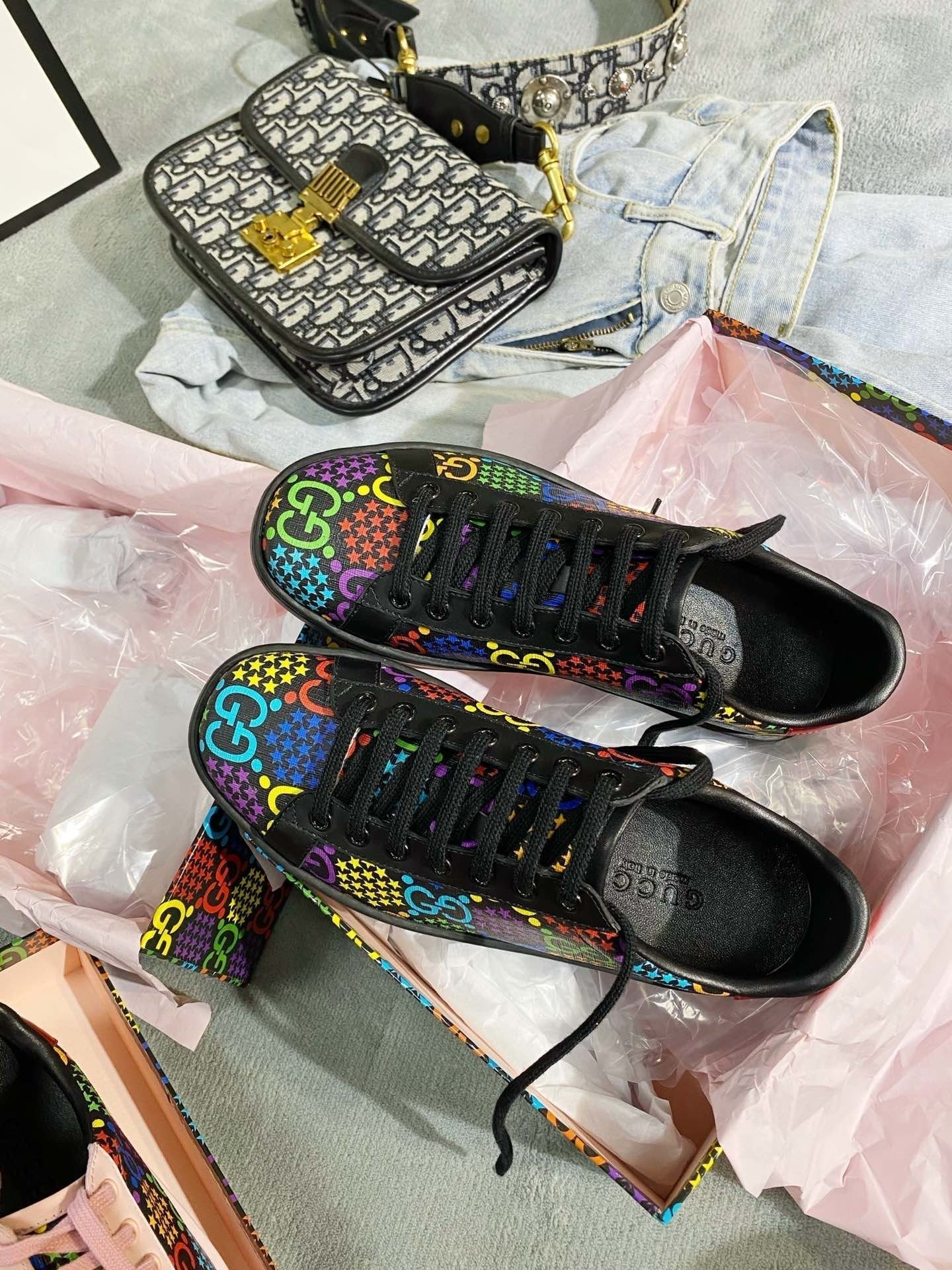 Ezyycart Bags MO-GCI Psychedelic Ace neaker 072