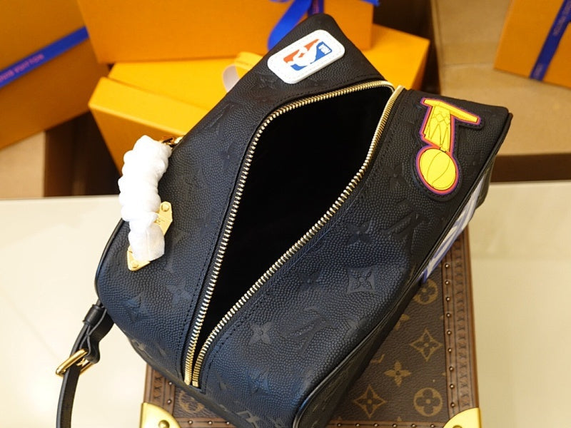 Anum Bags ln Luxury Bag --58680