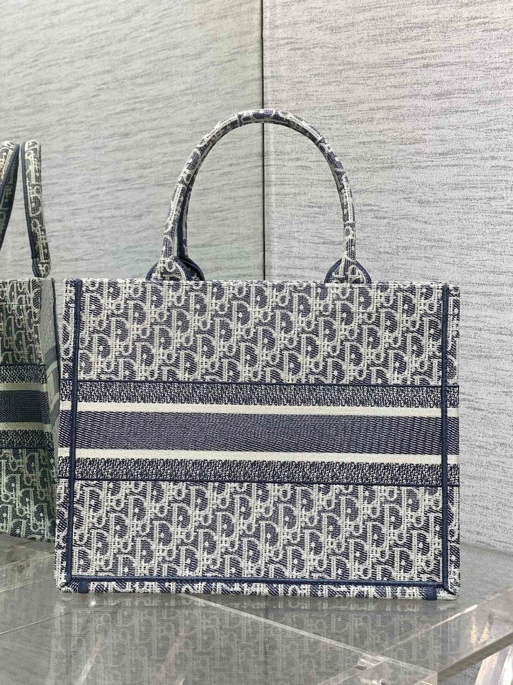 new-designer-premium-bags-nm16456