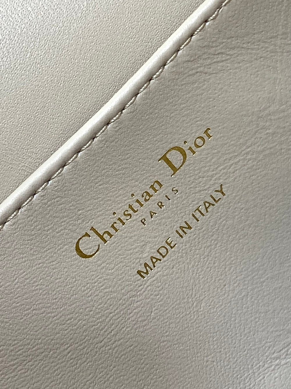 new-designer-premium-bags-nm16206