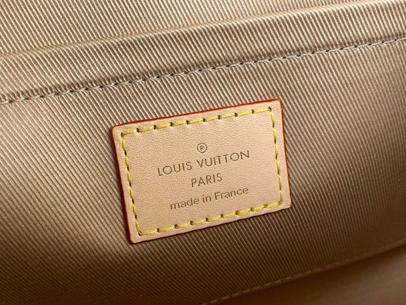 Anum Bags ln Luxury Bag --56773
