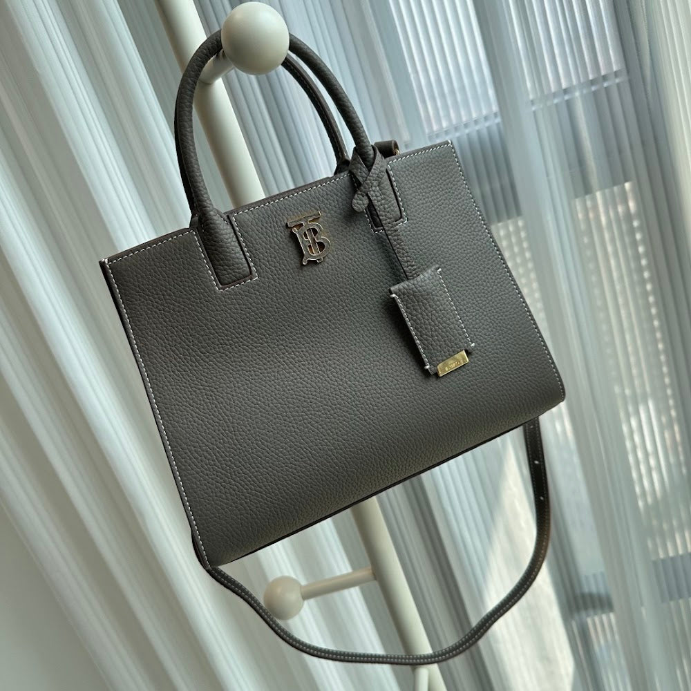 Ezyycart Bags Burberryn Luxury Bag --91706