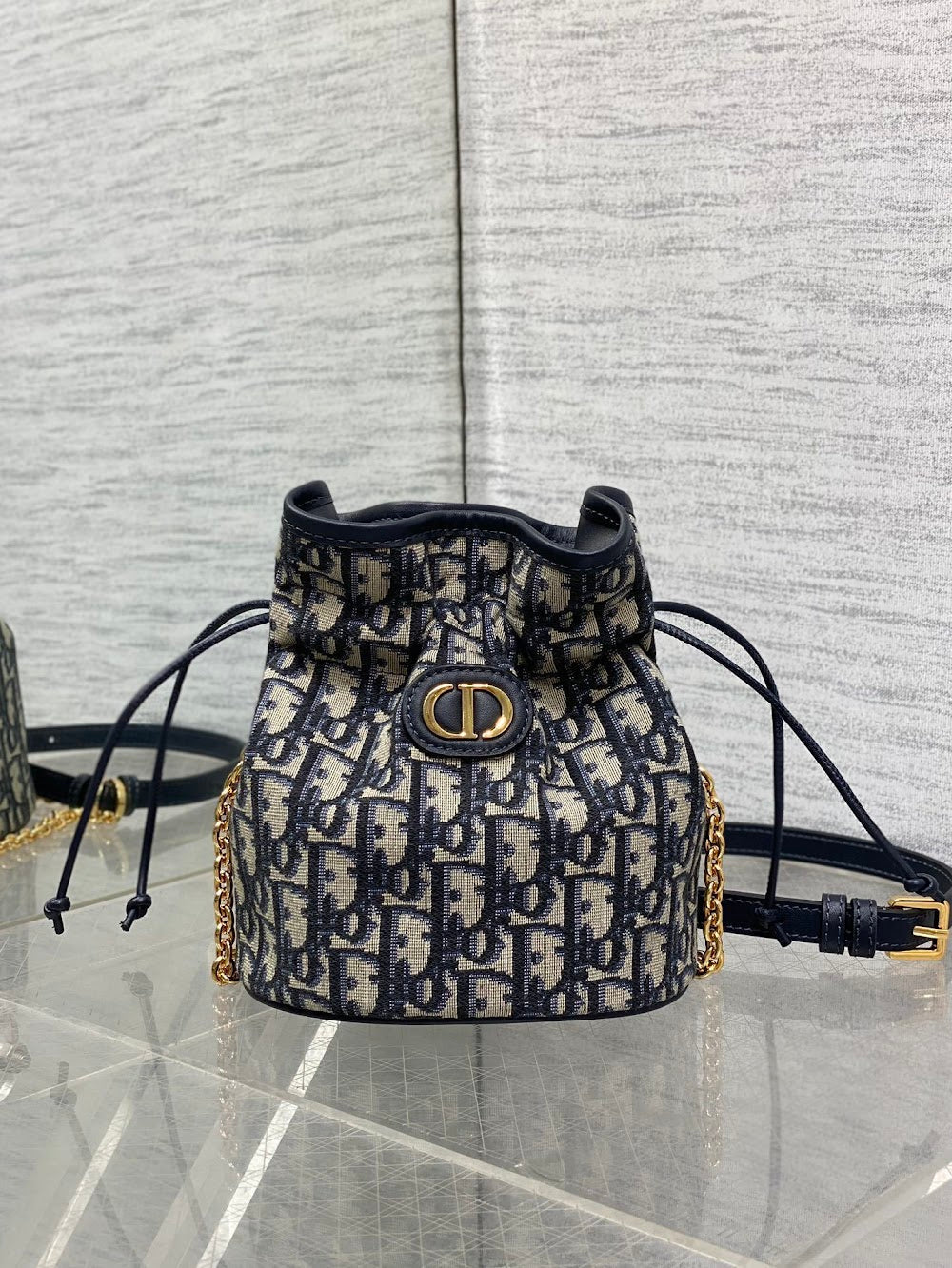 new-designer-premium-bags-nm16209