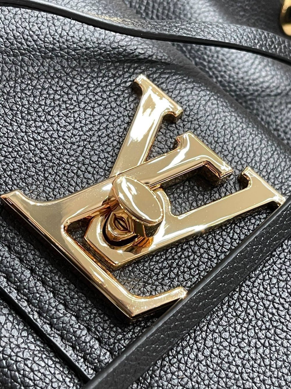 Anum Bags ln Luxury Bag --60693