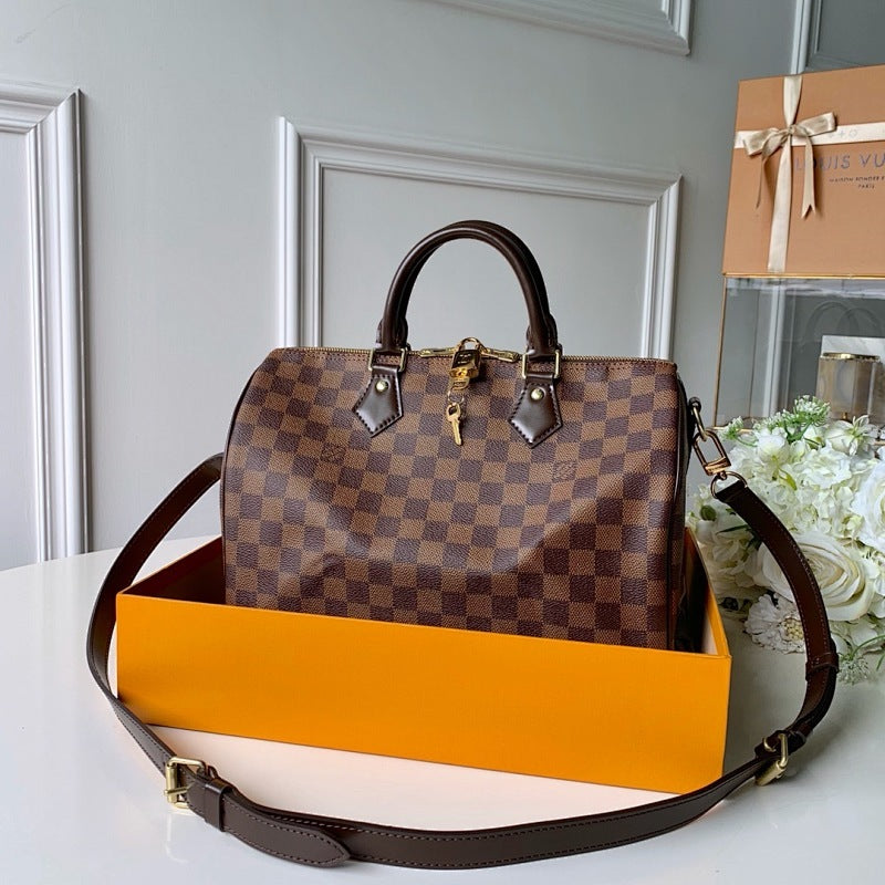 Anum Bags ln Luxury Bag --56922
