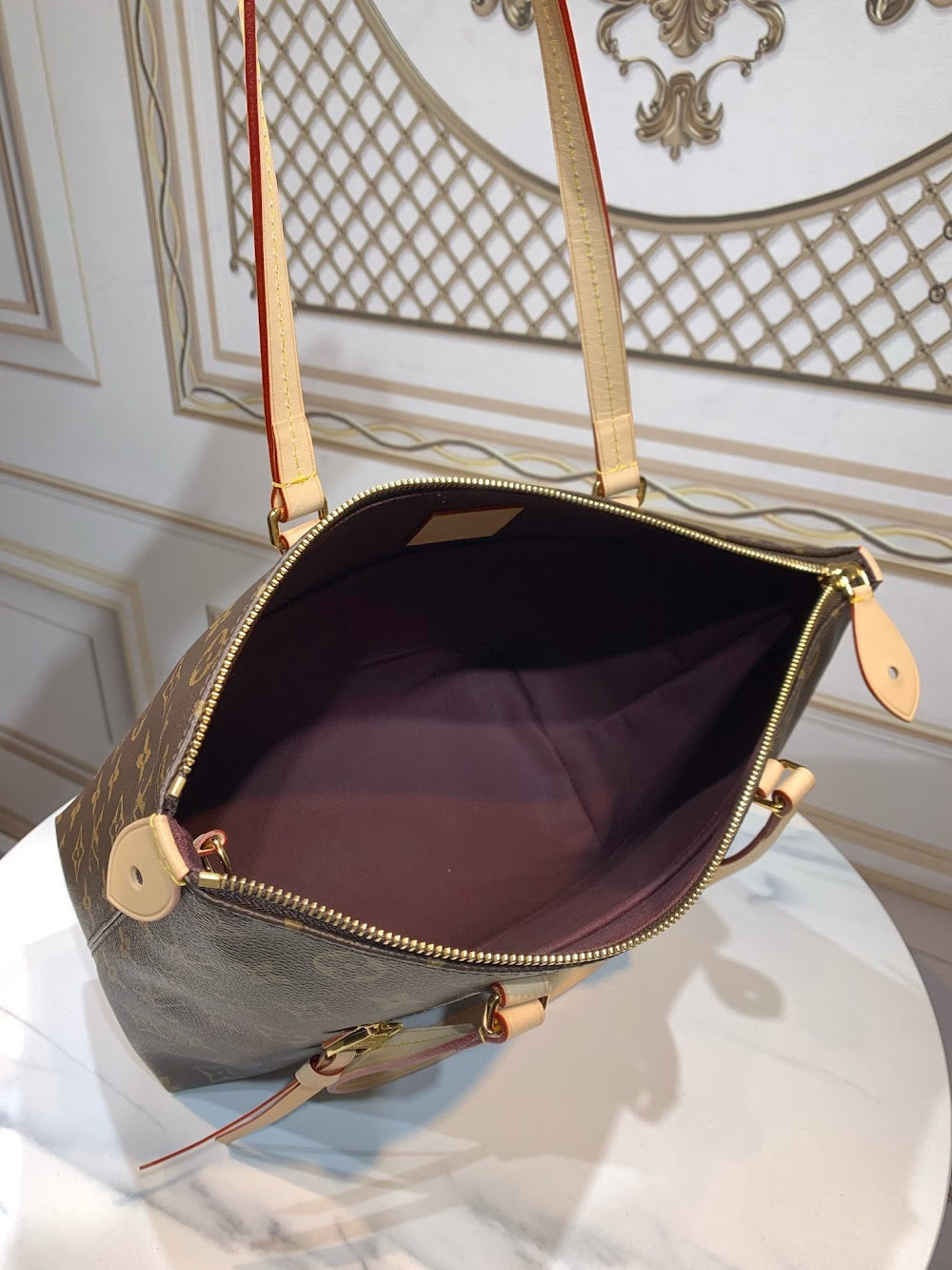 Anum Bags ln Luxury Bag --57002
