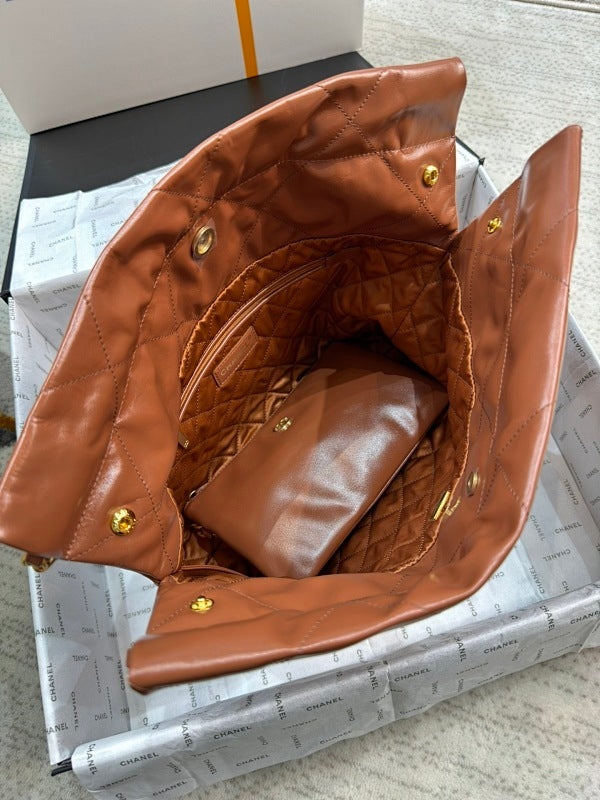 new-luxury-designer-bags-nm9438