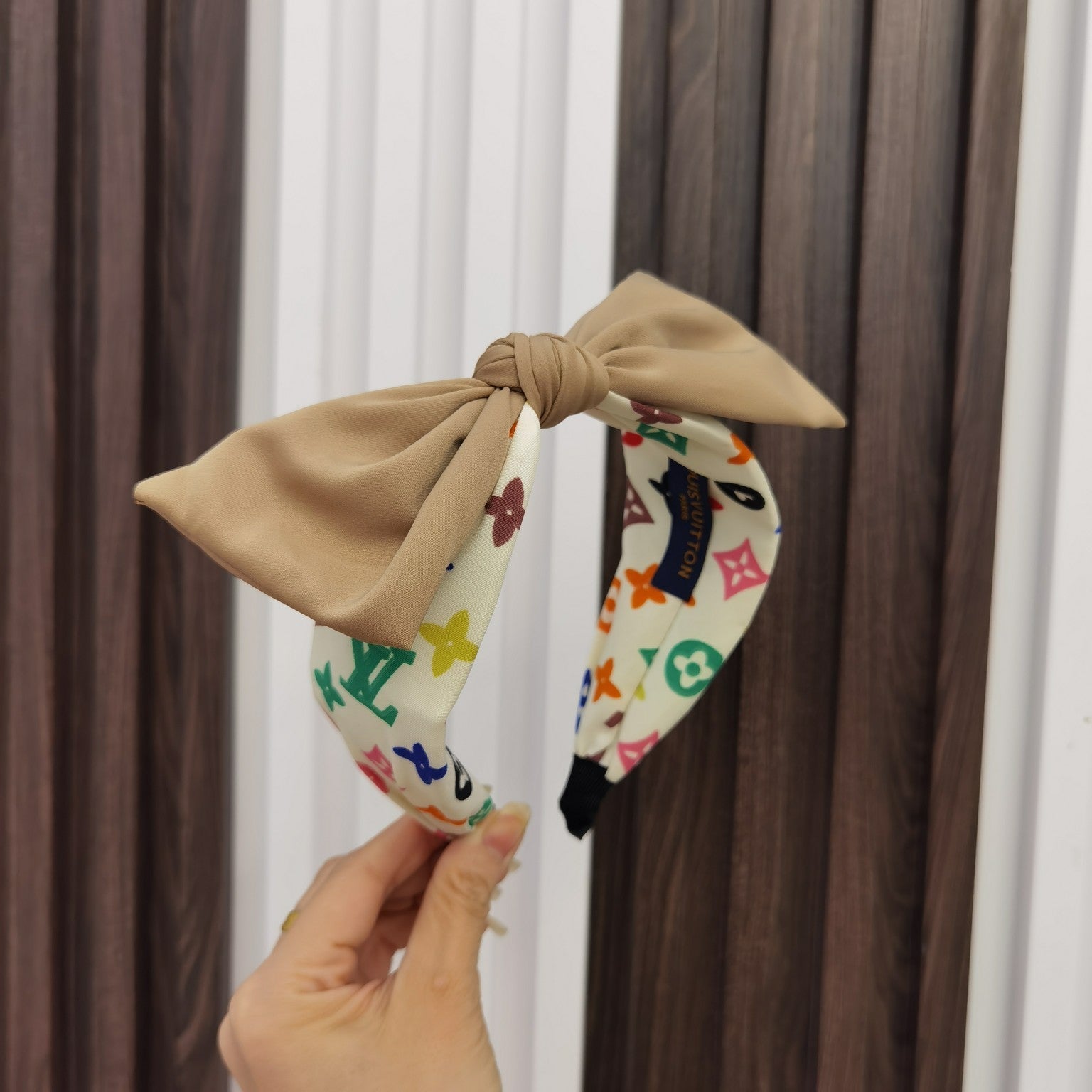 Anum Bags New Hair Band LUV 021