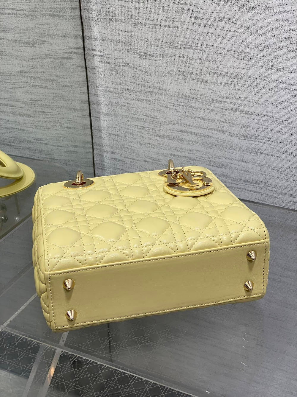 new-designer-premium-bags-nm16474