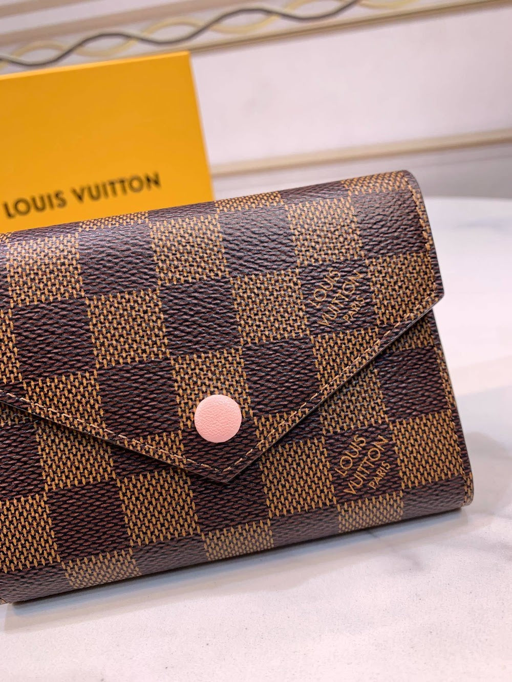 Anum Bags ln Luxury Bag --56985