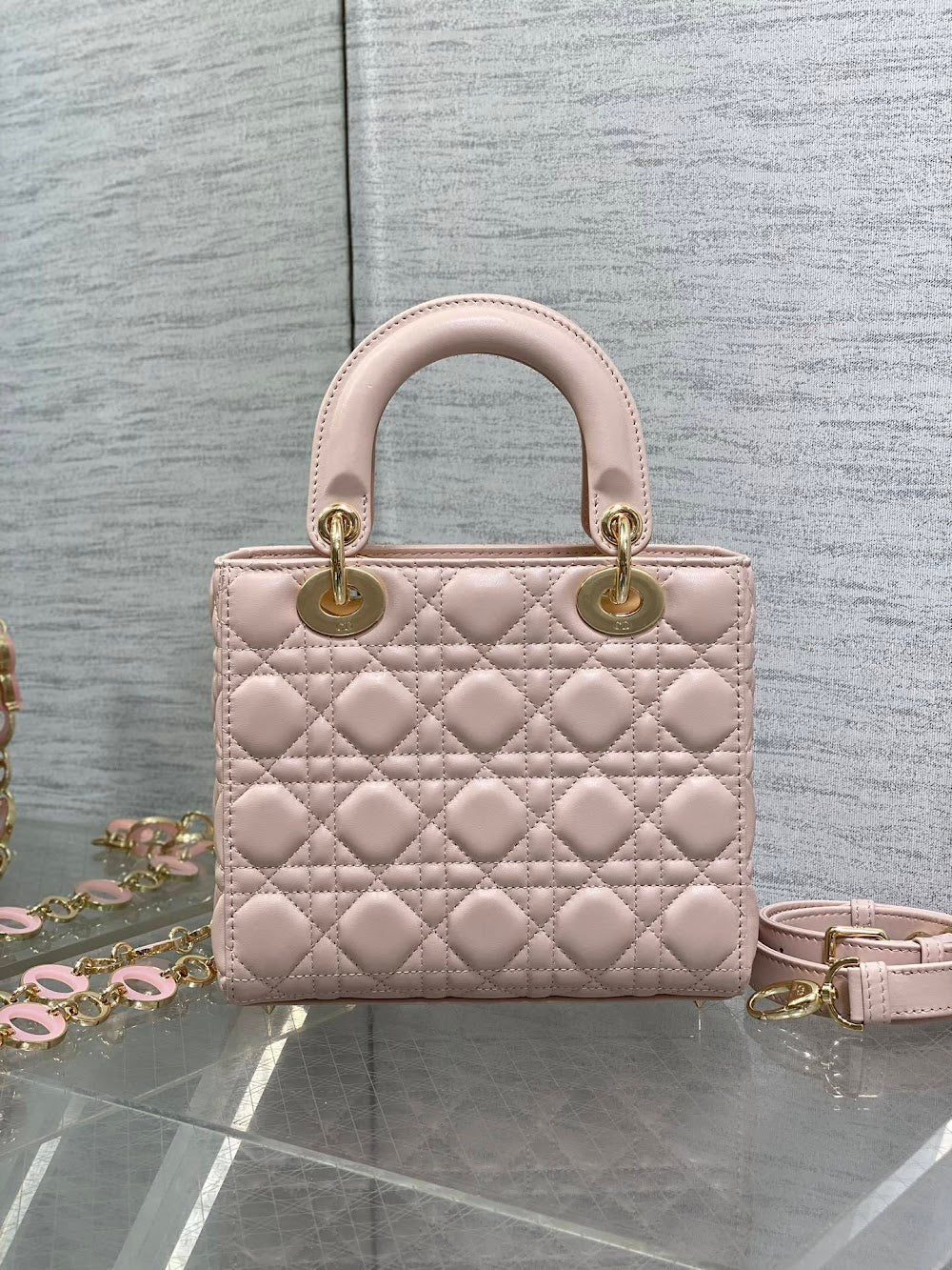 new-luxury-designer-bags-nm16198