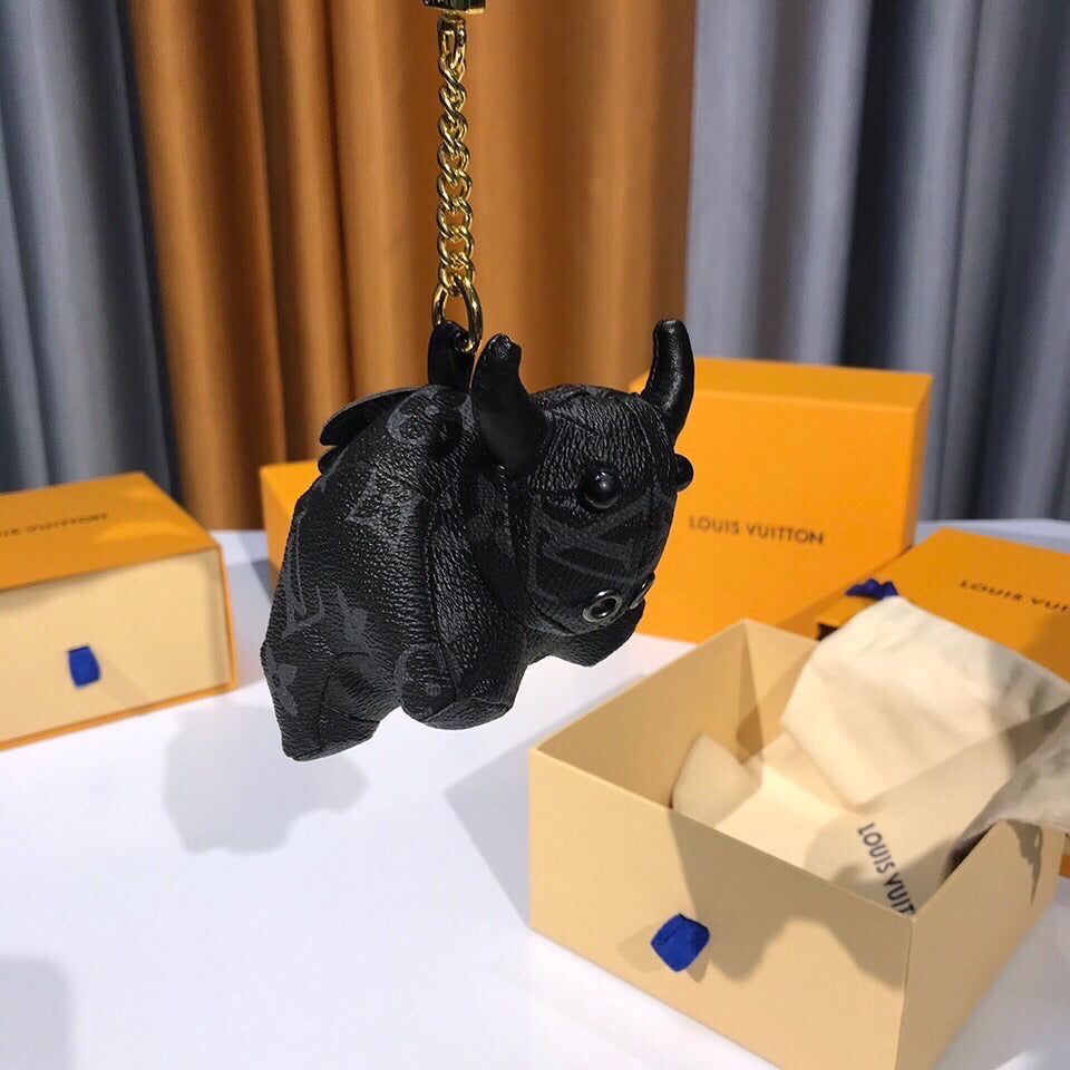 Anum Bags Keychains LUV 040