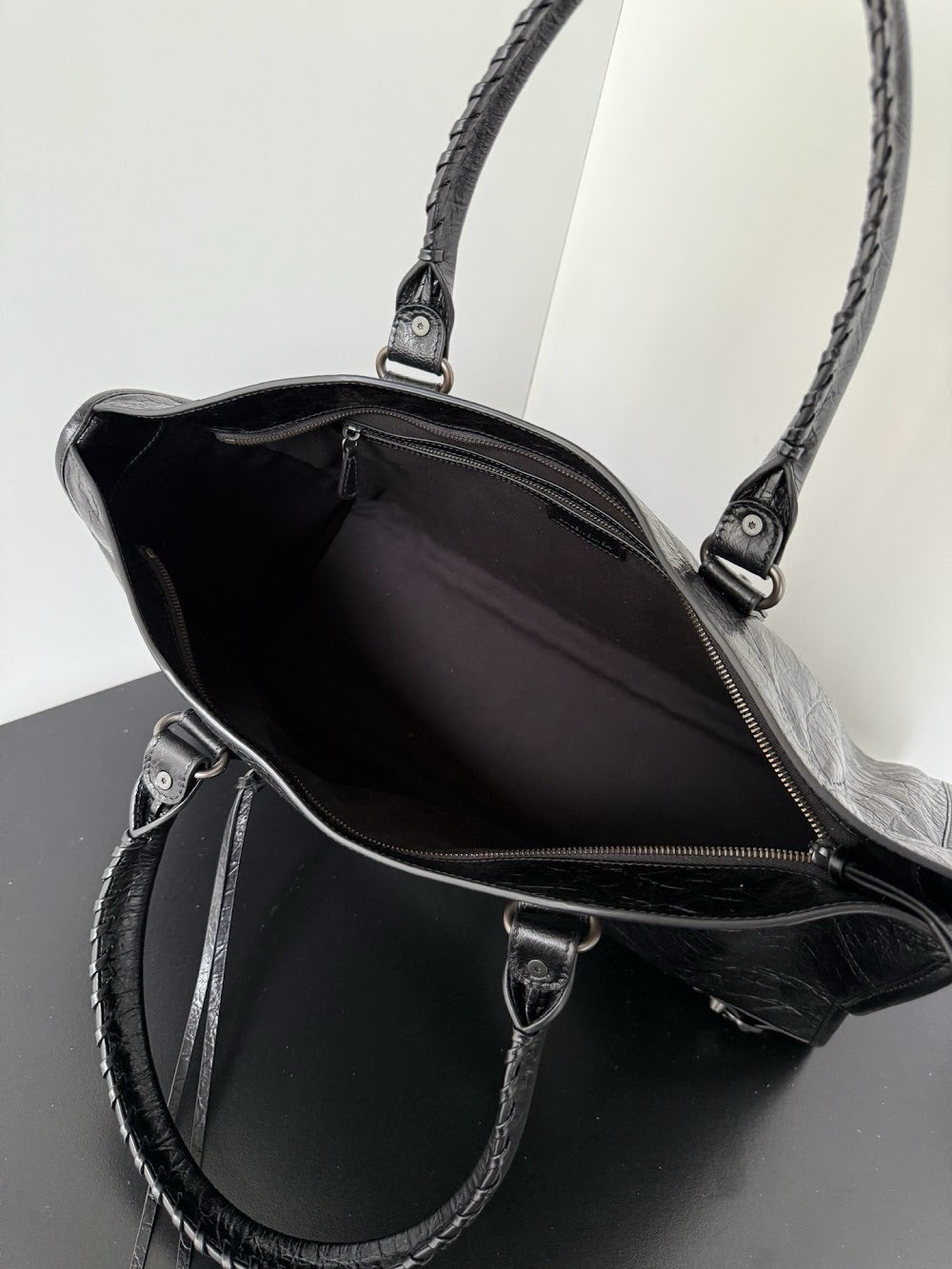 Ezyycart Bags Balenciaga Luxury Bag --111490