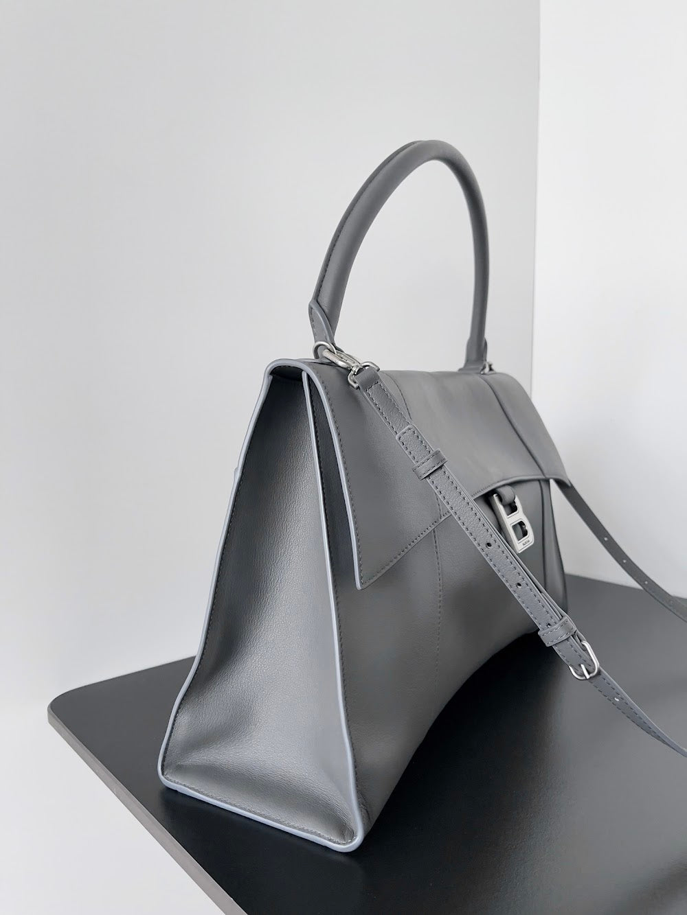 Ezyycart Bags Balenciaga Luxury Bag --111572