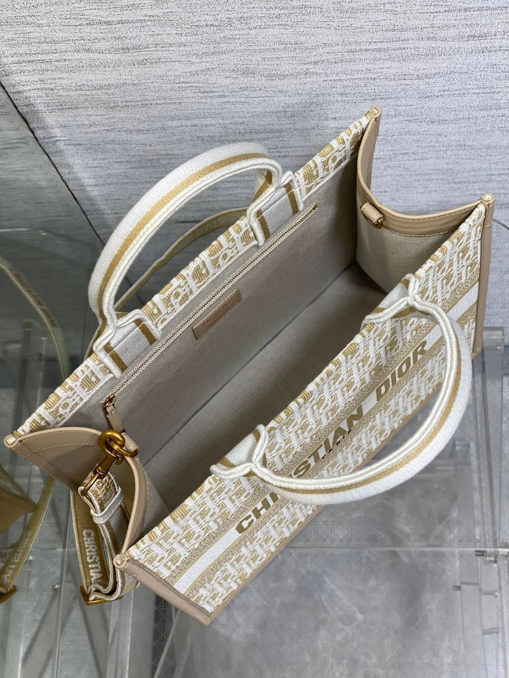 new-luxury-designer-bags-nm16489