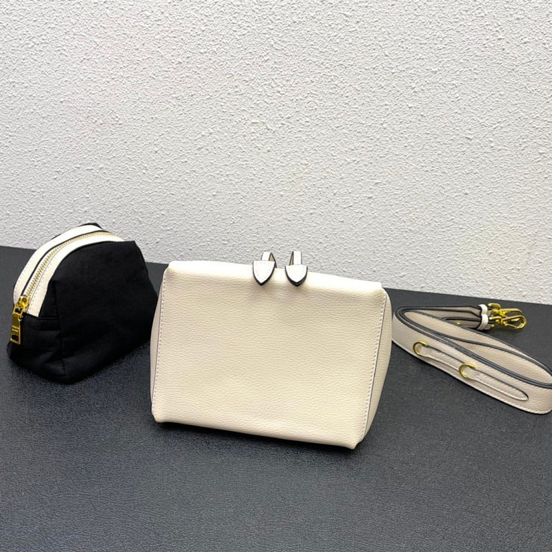 Ezyycart Bags pradn Luxury Bag --74554