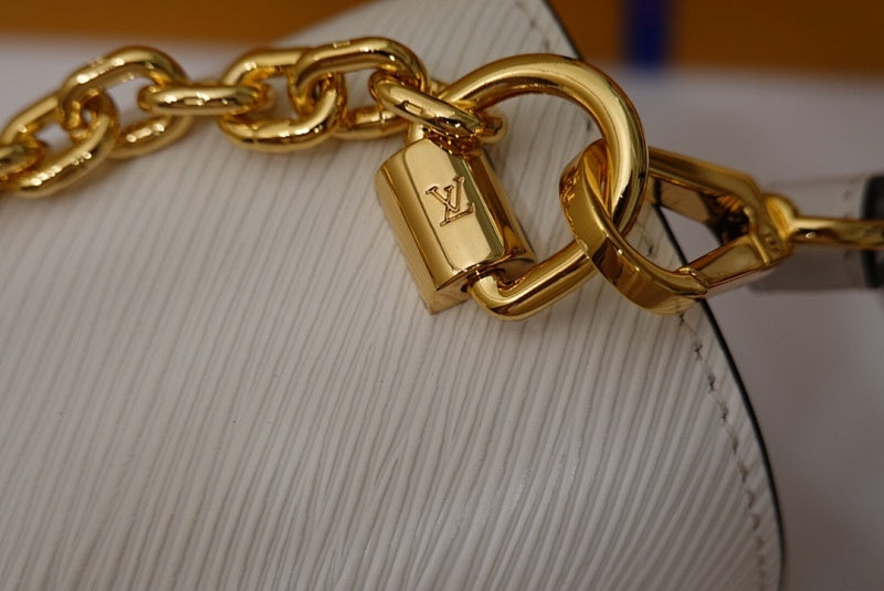 Anum Bags ln Luxury Bag --60077