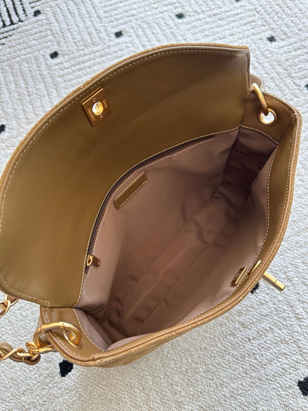 Anum Bags CHn Luxury Bag --112695