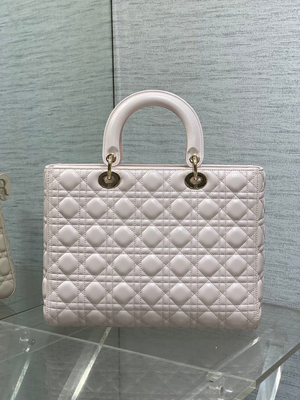 new-designer-premium-bags-nm16360