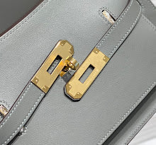 new-luxury-designer-bags-nm11354