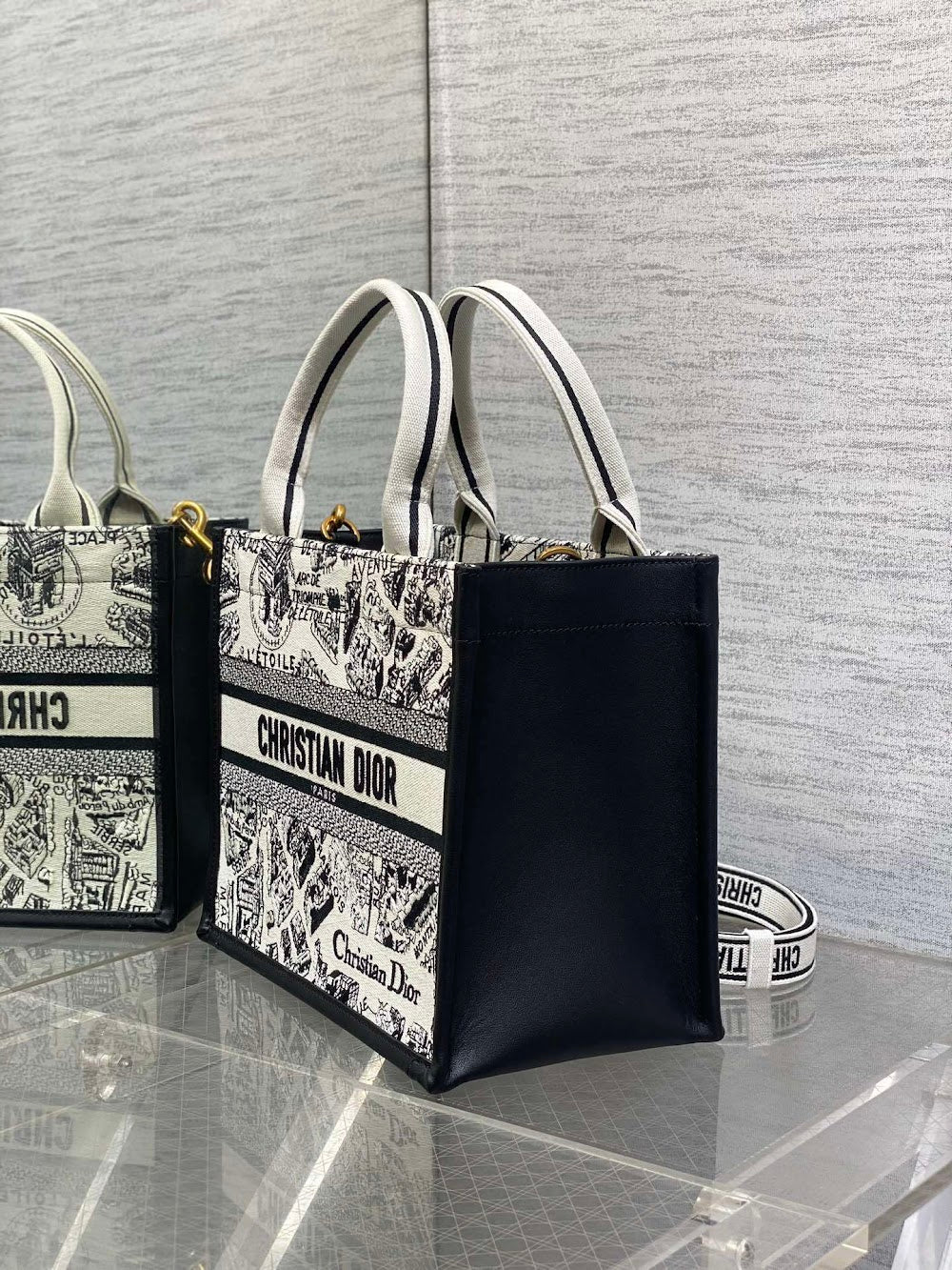 new-designer-premium-bags-nm16623