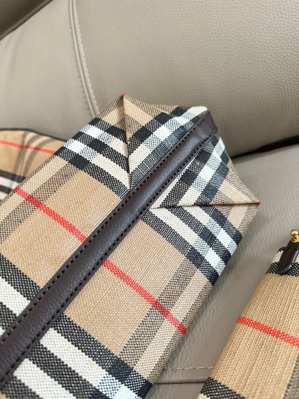 Ezyycart Bags Burberryn Luxury Bag --92199