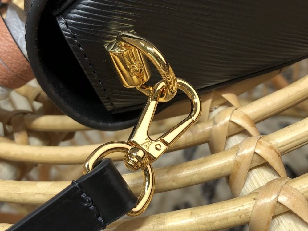 Anum Bags ln Luxury Bag --60223