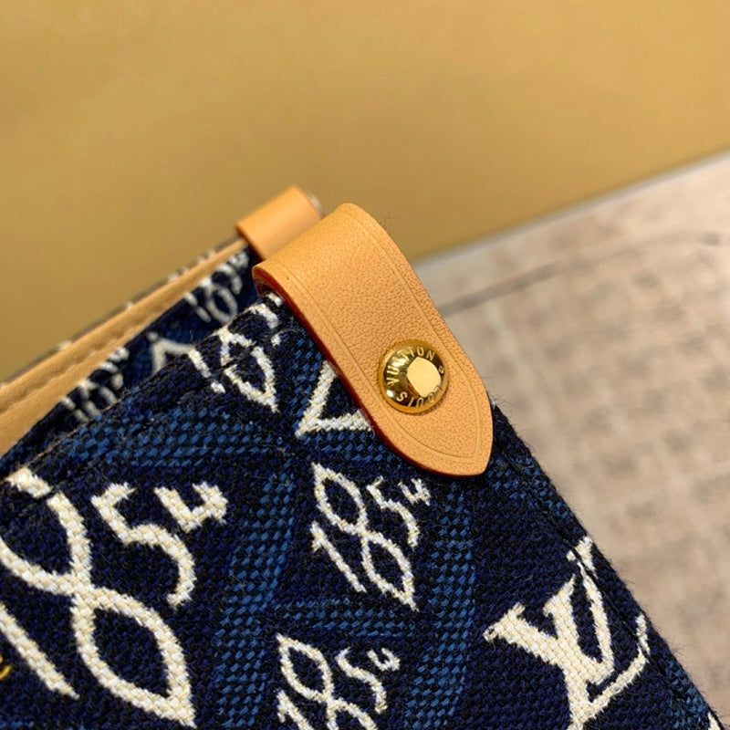 Anum Bags ln Luxury Bag --59983